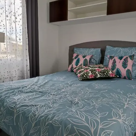 Location Mobil-home Picasso , En Normandie Seine-maritime Pour Particuliers Et Famille, De 4 A 5 Personnes, Dans Un Camping En Terrain Prive, Calme, Cloture, Avec Chalet En Option, Vous Belle Terrasse, Et Grande * Biville-sur-Mer