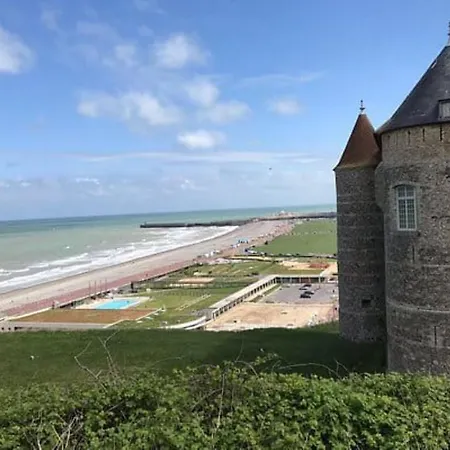 Campsite Location Mobil-home Picasso , En Normandie Seine-maritime Pour Particuliers Et Famille, De 4 A 5 Personnes, Dans Un Camping En Terrain Prive, Calme, Cloture, Avec Chalet En Option, Vous Belle Terrasse, Et Grande