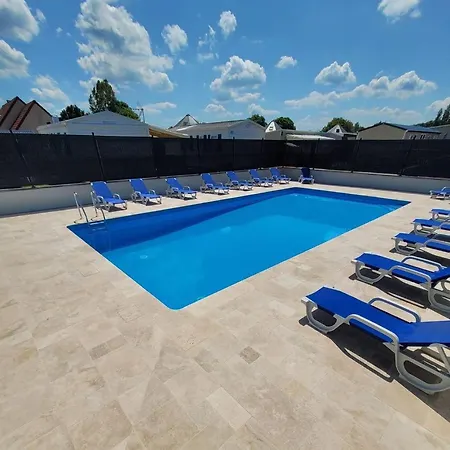 Location Mobil-home Picasso , En Normandie Seine-maritime Pour Particuliers Et Famille, De 4 A 5 Personnes, Dans Un Camping En Terrain Prive, Calme, Cloture, Avec Chalet En Option, Vous Belle Terrasse, Et Grande Campsite *