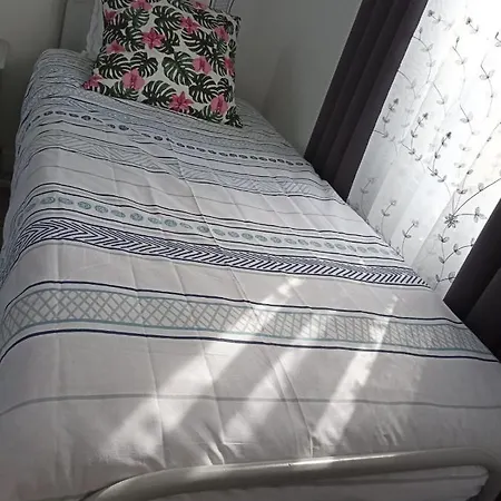 Location Mobil-home Picasso , En Normandie Seine-maritime Pour Particuliers Et Famille, De 4 A 5 Personnes, Dans Un Camping En Terrain Prive, Calme, Cloture, Avec Chalet En Option, Vous Belle Terrasse, Et Grande *