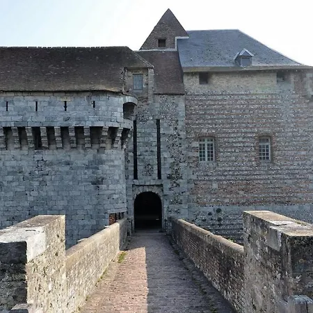 Location Mobil-home Picasso , En Normandie Seine-maritime Pour Particuliers Et Famille, De 4 A 5 Personnes, Dans Un Camping En Terrain Prive, Calme, Cloture, Avec Chalet En Option, Vous Belle Terrasse, Et Grande Biville-sur-Mer