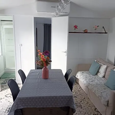 Location Mobil-home Picasso , En Normandie Seine-maritime Pour Particuliers Et Famille, De 4 A 5 Personnes, Dans Un Camping En Terrain Prive, Calme, Cloture, Avec Chalet En Option, Vous Belle Terrasse, Et Grande Campsite